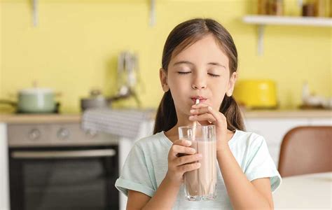 Can a Toddler Have Protein Powder? Exploring the Curious Case of Tiny Bodybuilders